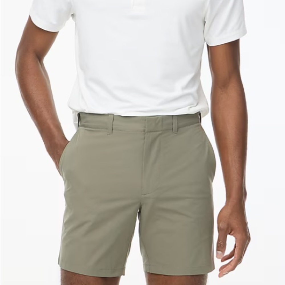 J crew smoky taupe 7" tech short